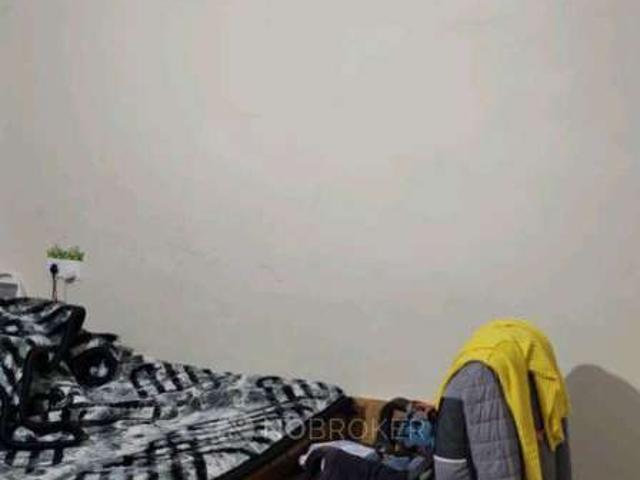 Flat for rent in South Delhi, Deri