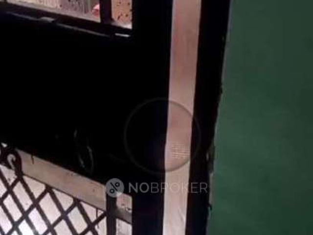 Flat for rent in South Delhi, Deri