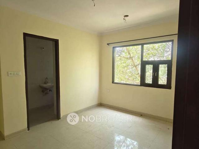 Flat for rent in West Delhi, Deri