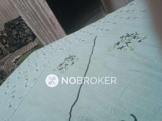 Flat for rent in West Delhi, Deri