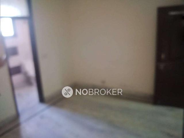 Flat for rent in Deri