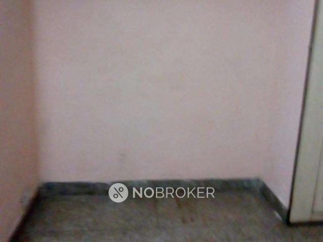 Flat for rent in East Delhi, Deri