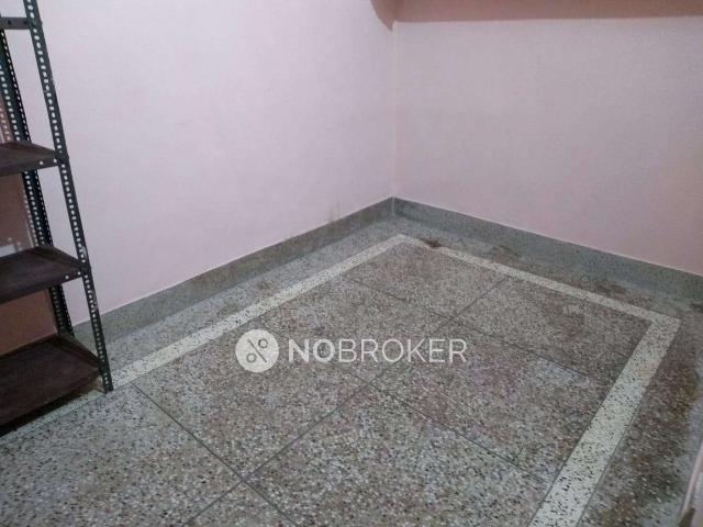 Flat for rent in East Delhi, Deri
