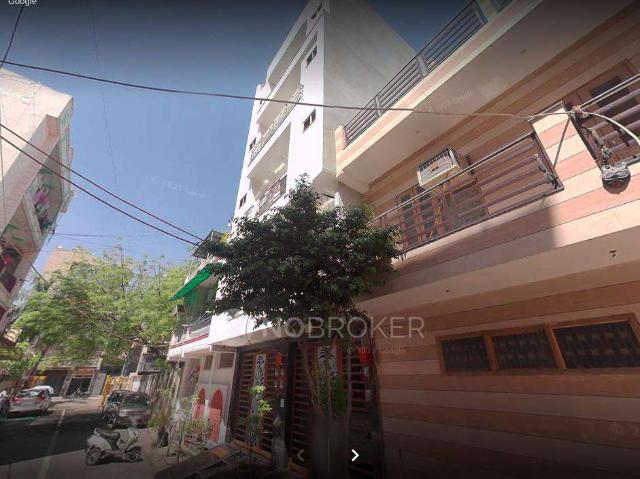 Flat for rent in West Delhi, Deri