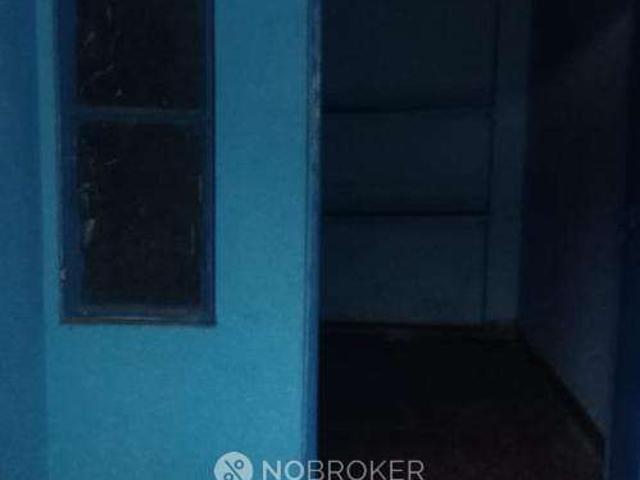 Flat for rent in Deri