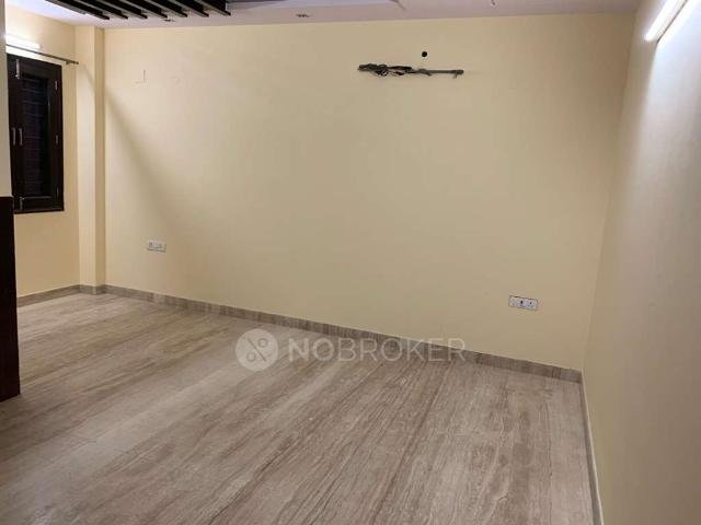 Flat for rent in North West Delhi, Deri