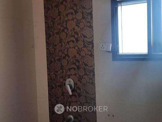Flat for rent in North West Delhi, Deri