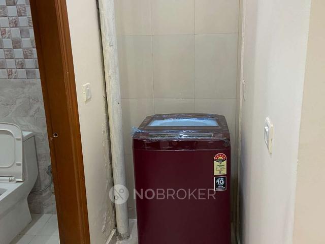 Flat for rent in Sushant Lok 2, Gurugram