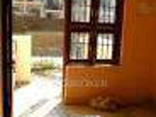 Flat for rent in Ballabgarh, Faridabad