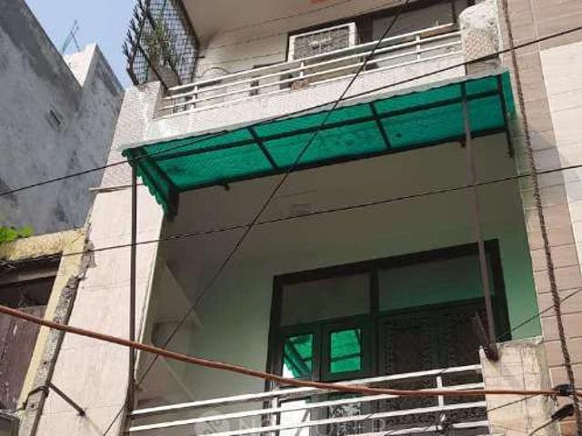 Flat for rent in West Delhi, Deri