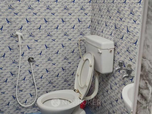 Flat for rent in Adyar, Tamil Nadu