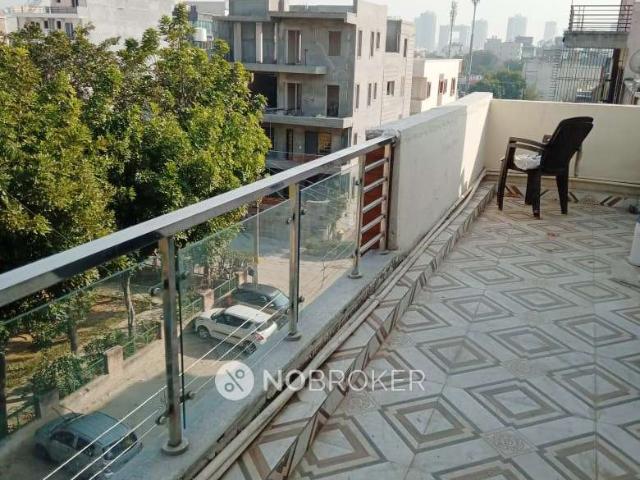 Flat for rent in North Delhi, Deri