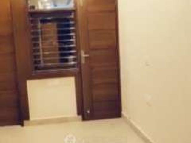 Flat for rent in West Delhi, Deri