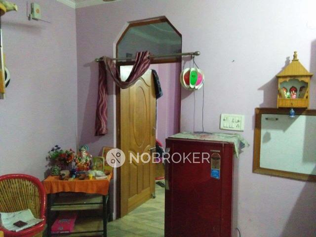 Flat for sale in West Delhi, Deri