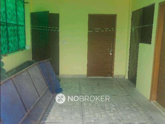 Flat for sale in North West Delhi, Deri