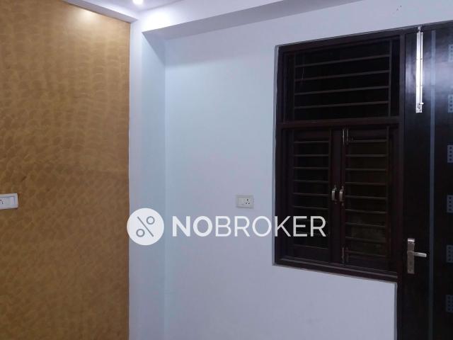 Flat for sale in Uttam Nagar East, Delhi