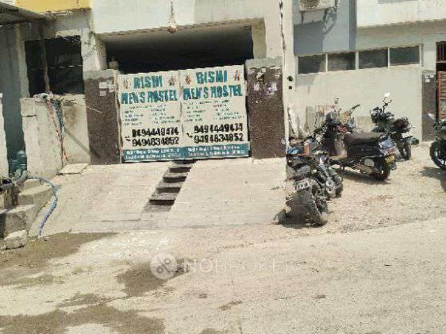 Flat for sale in Deri