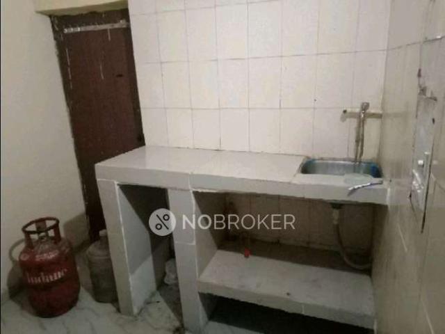 Flat for sale in South Delhi, Deri