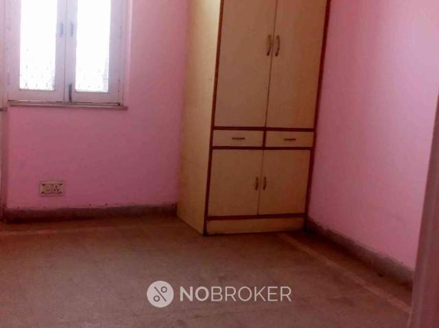 Flat for rent in West Delhi, Deri