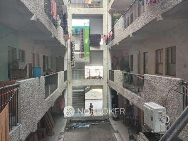 Flat for sale in North West Delhi, Deri