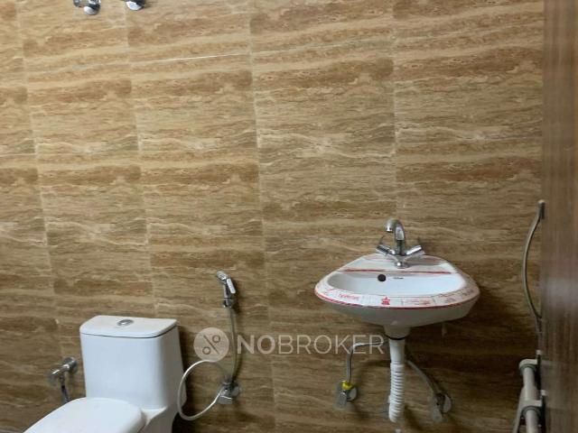 Flat for rent in West Delhi, Deri