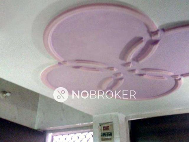 Flat for sale in North Delhi, Deri