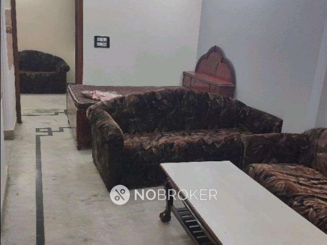 Flat for sale in West Delhi, Deri