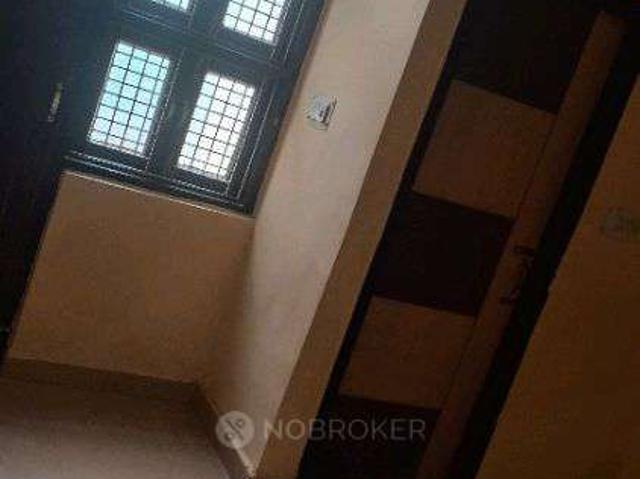 Flat for rent in South West Delhi, Deri
