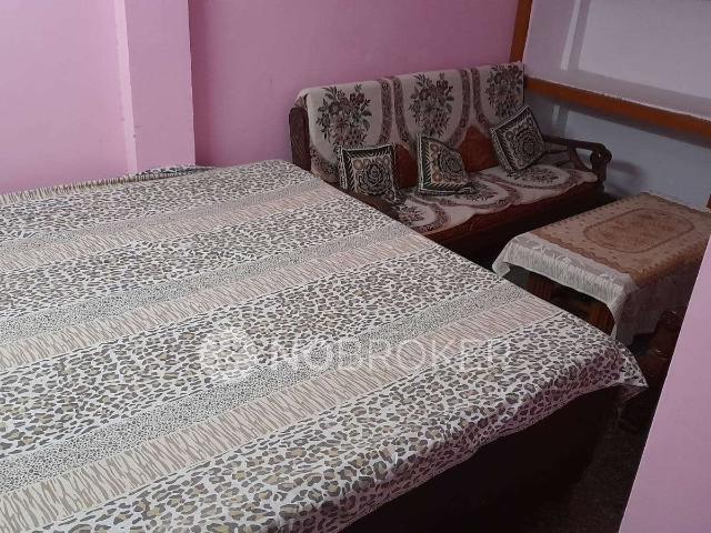 Flat for rent in West Delhi, Deri