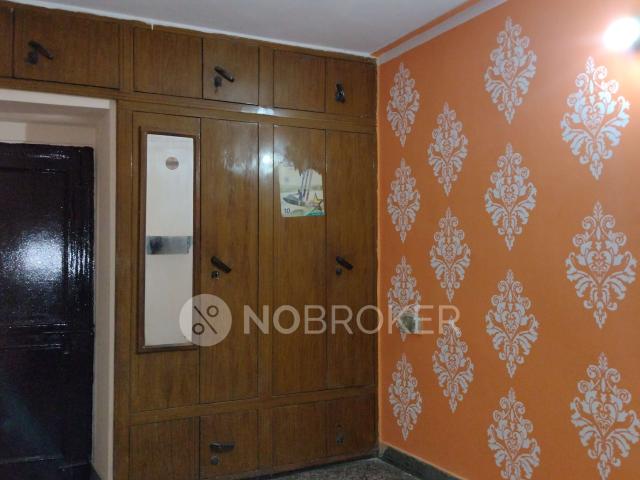 Property for rent in Sector 22, Noida