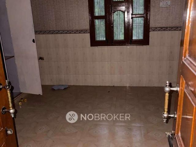 Property for rent in Hariana