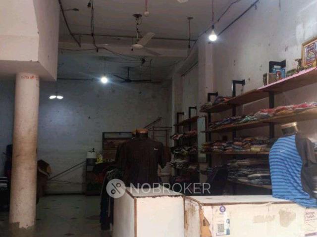 Property for rent in Deri