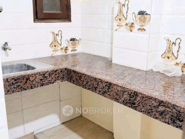 Property for rent in South Delhi, Deri