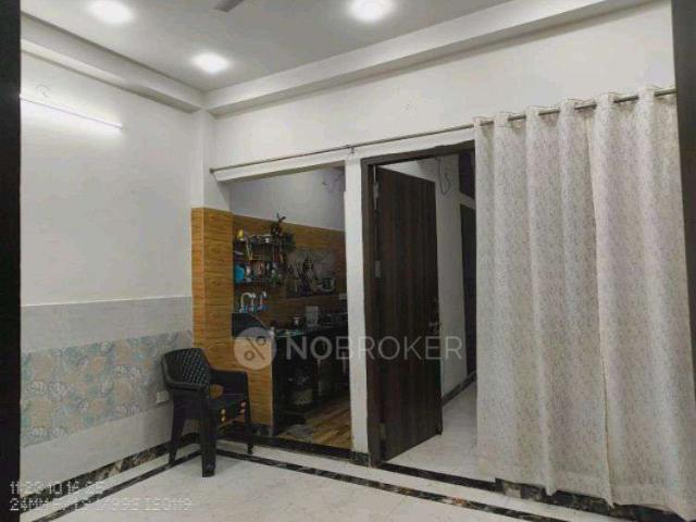 Property for rent in Deri