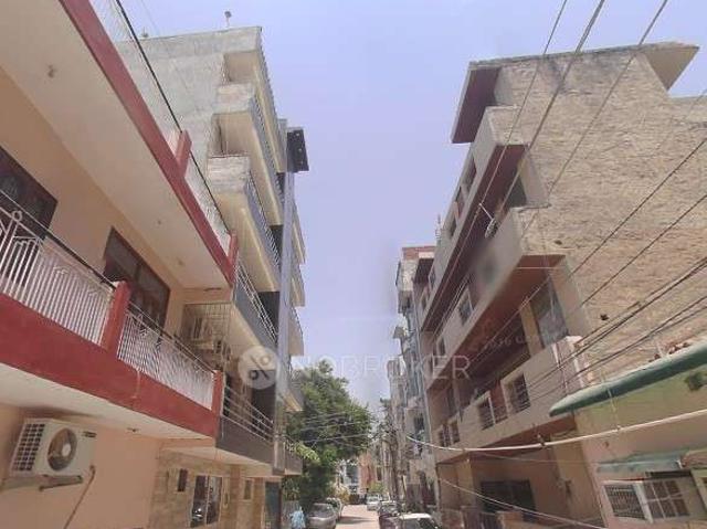 Property for rent in Hariana