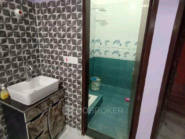 Property for rent in Hariana