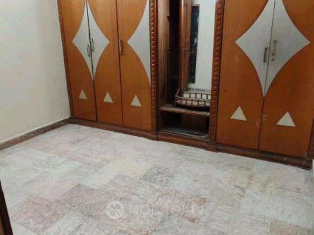 Property for rent in Hariana
