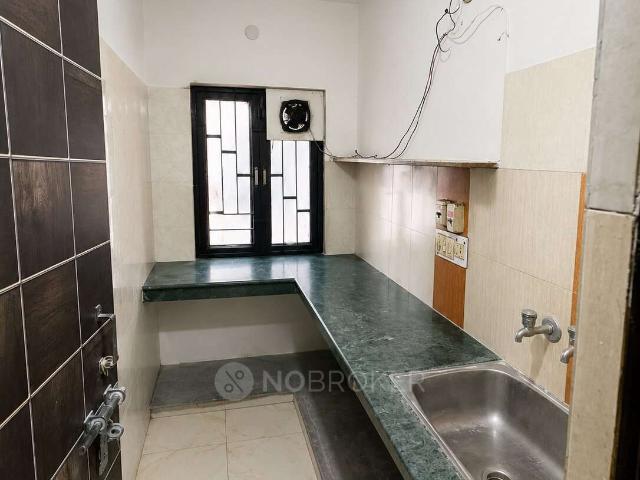 Property for rent in West Delhi, Deri