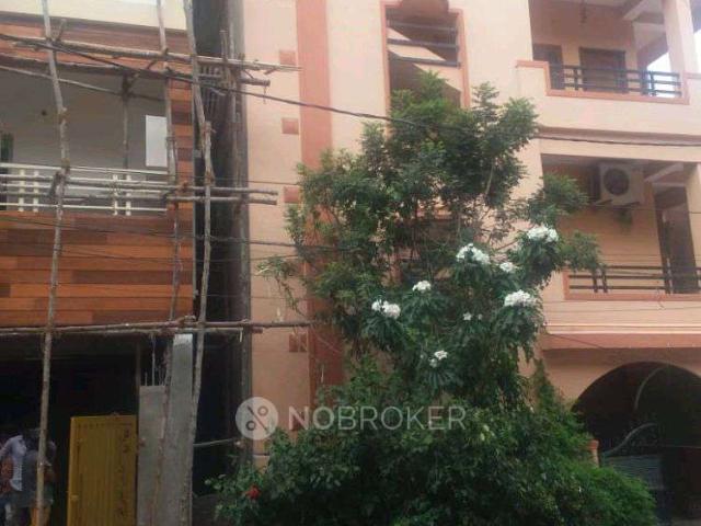 Flat for rent in Haidarabad, Telangana