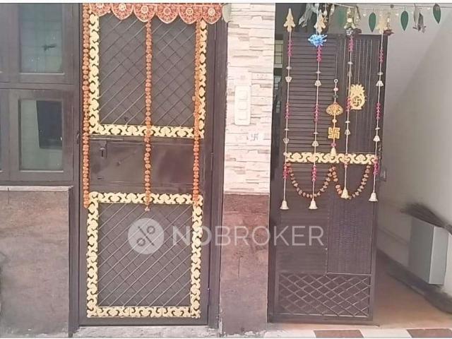 Property for rent in Hariana