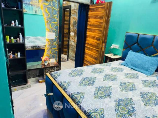 Property for rent in East Delhi, Deri