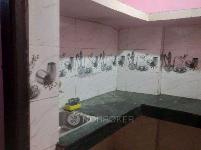 Flat for rent in West Delhi, Deri