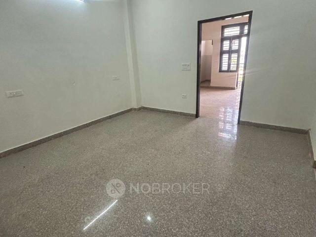 Property for rent in Hariana