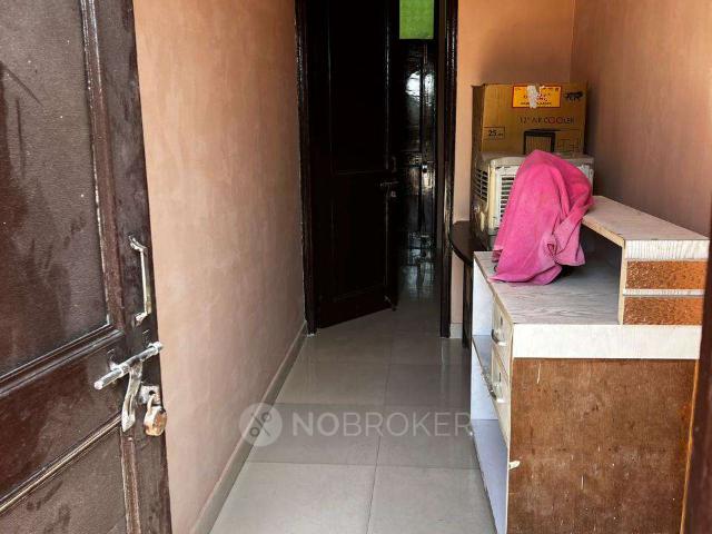 Property for rent in North Delhi, Deri