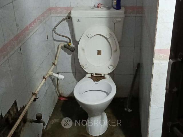 Property for rent in North Delhi, Deri