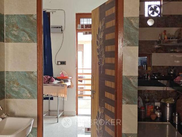 Property for rent in South West Delhi, Deri