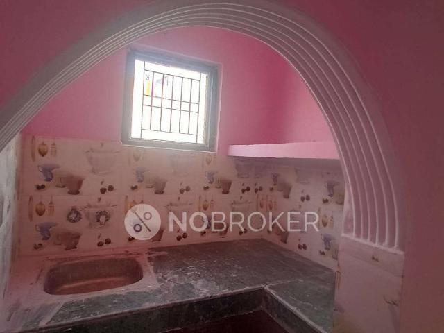 Property for rent in East Delhi, Deri