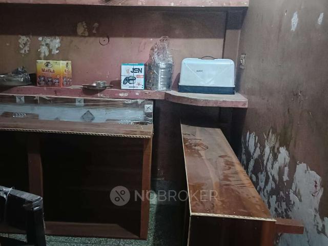 Property for rent in East Delhi, Deri