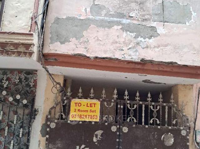 Property for rent in Hariana