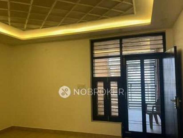 Property for rent in Hariana